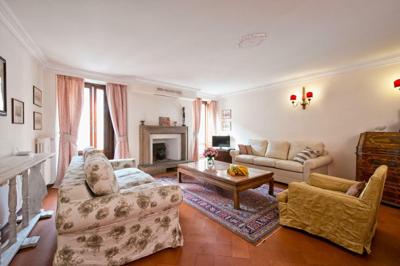 Apartment Governo Vecchio Rome Bagian luar foto